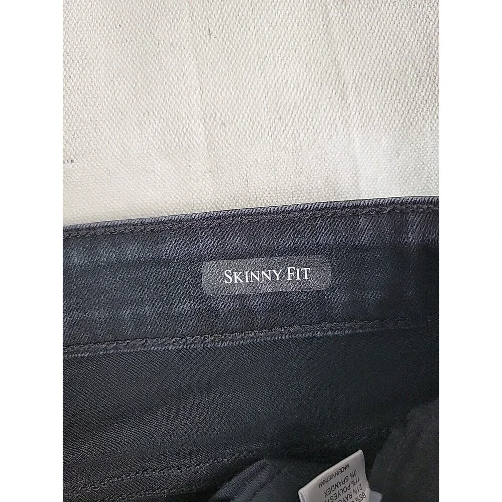 Judy Blue‎ Skinny Jeans Womens 3/26 Black Distressed Leopard Print Patch Edgy